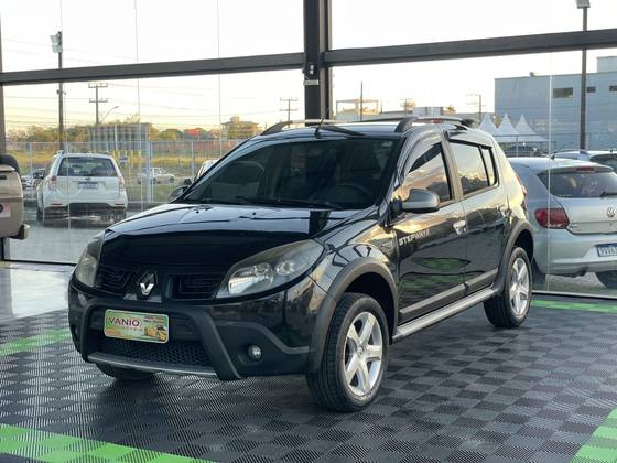 RENAULT SANDERO 1.6 STEPWAY 16V FLEX 4P MANUAL RENAULT SANDERO 1.6 STEPWAY 16V FLEX 4P MANUAL